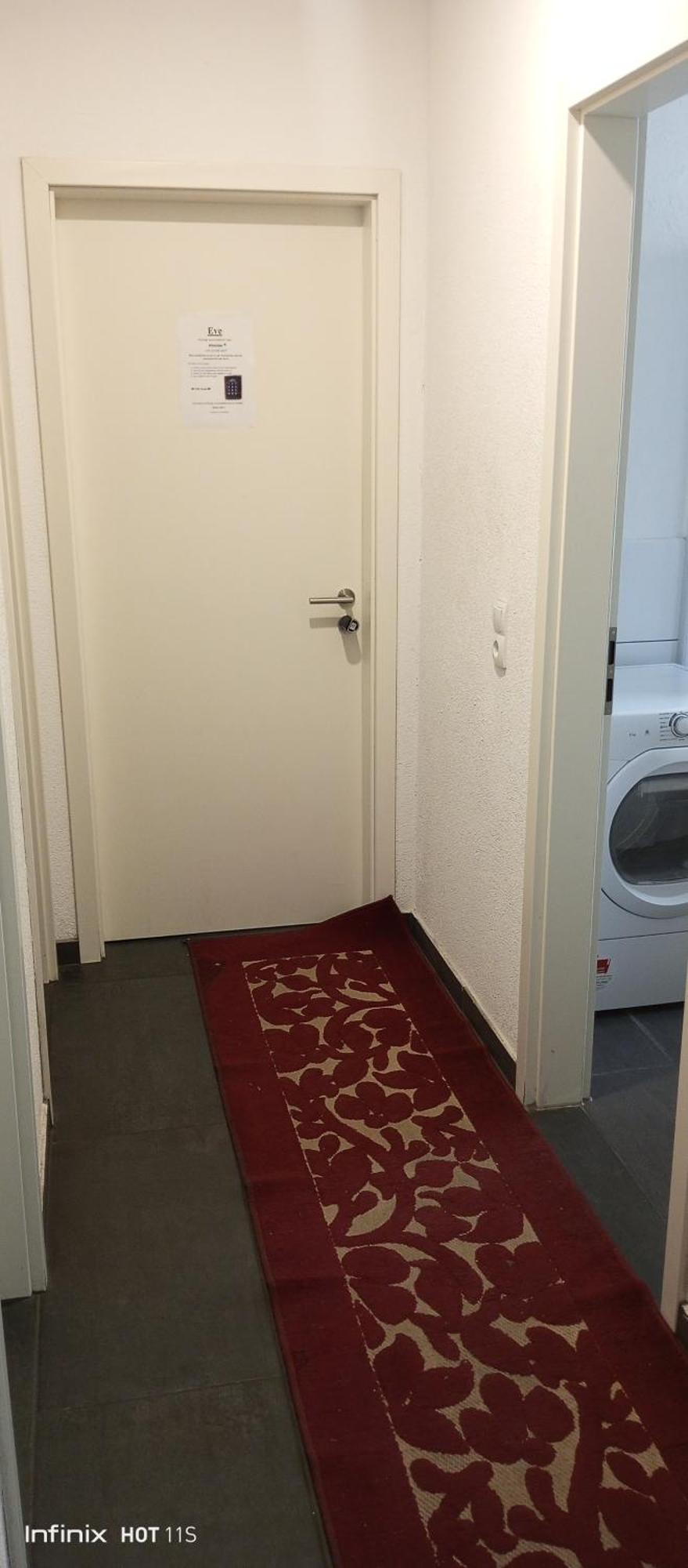 Anna Zimmer Familienzimmer Mit Gemeinschaftskueche Im Zentrum Von Heilbronn Exterior foto